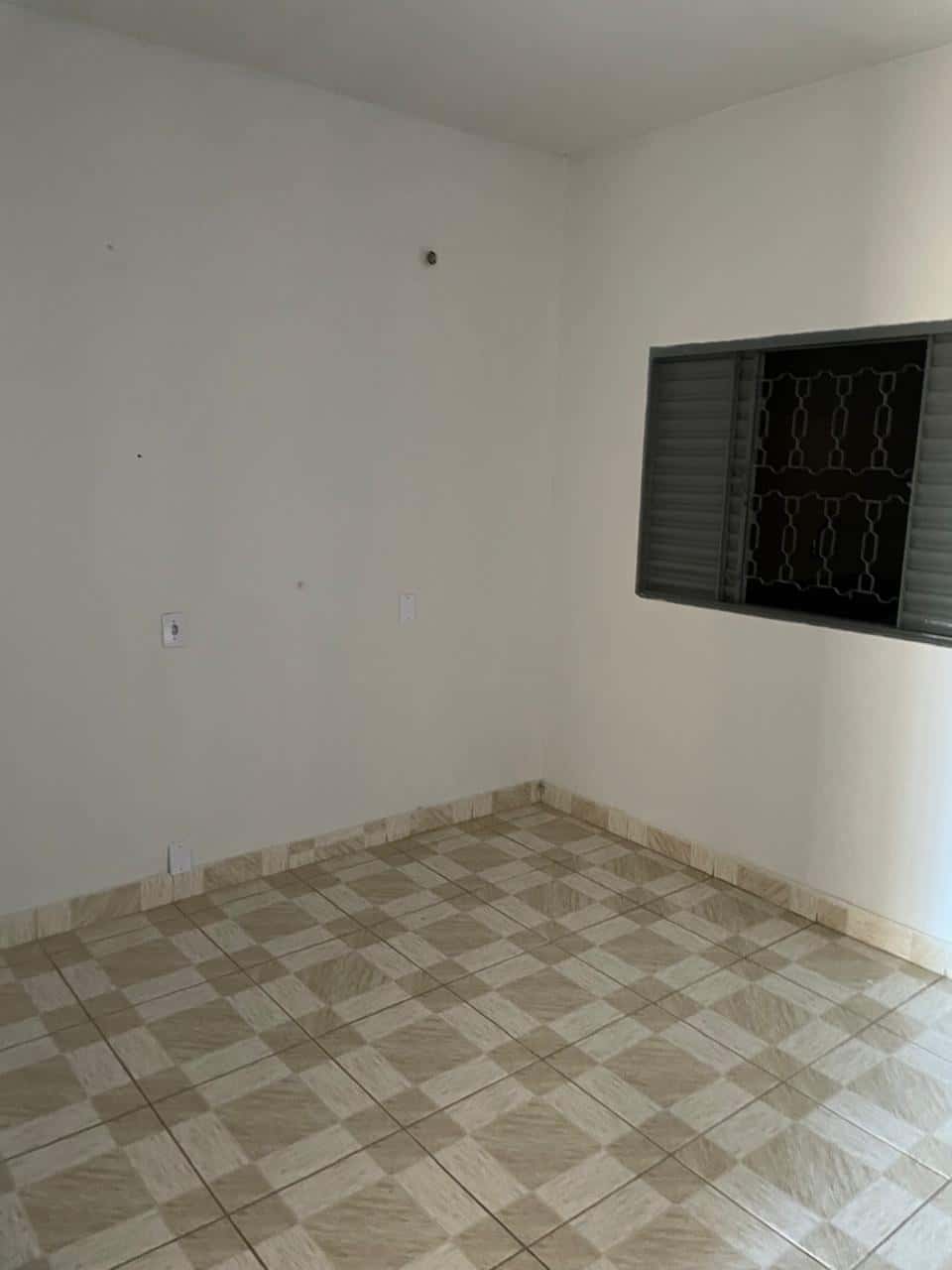 Casa em avenida boa para montar comércio