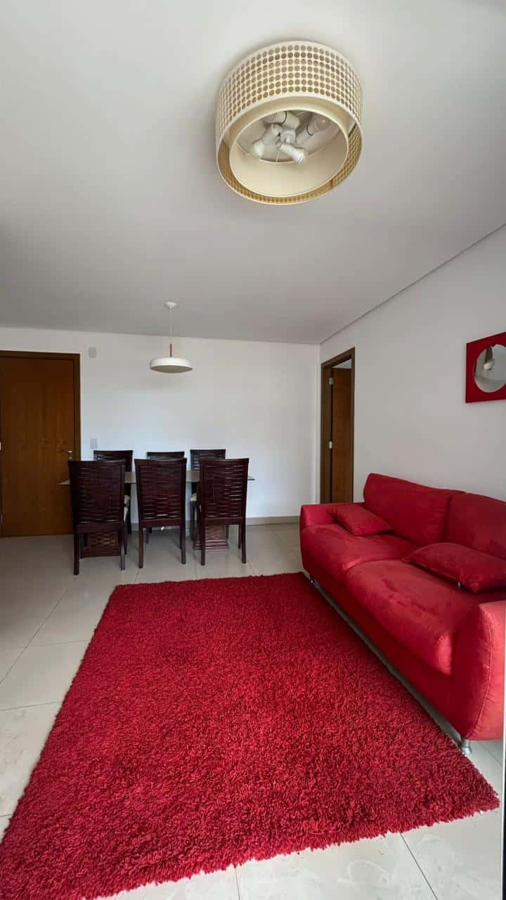 Apartamento de 2Q sendo 1 suíte montado em armários no baixo bueno