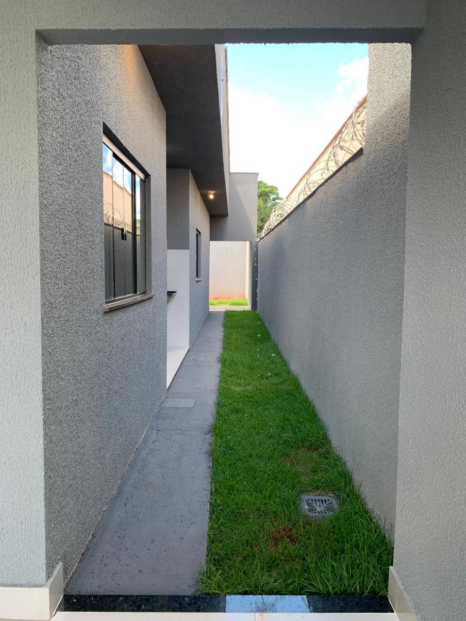 CASA 2 Quartos (1 Suíte) GARAVELO SUL 2 – HIDROLANDIA GO