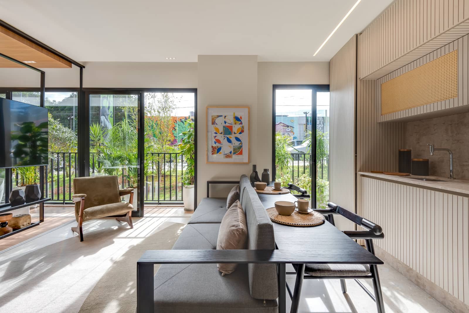 Ágio Studio Gyro Cidade Opus