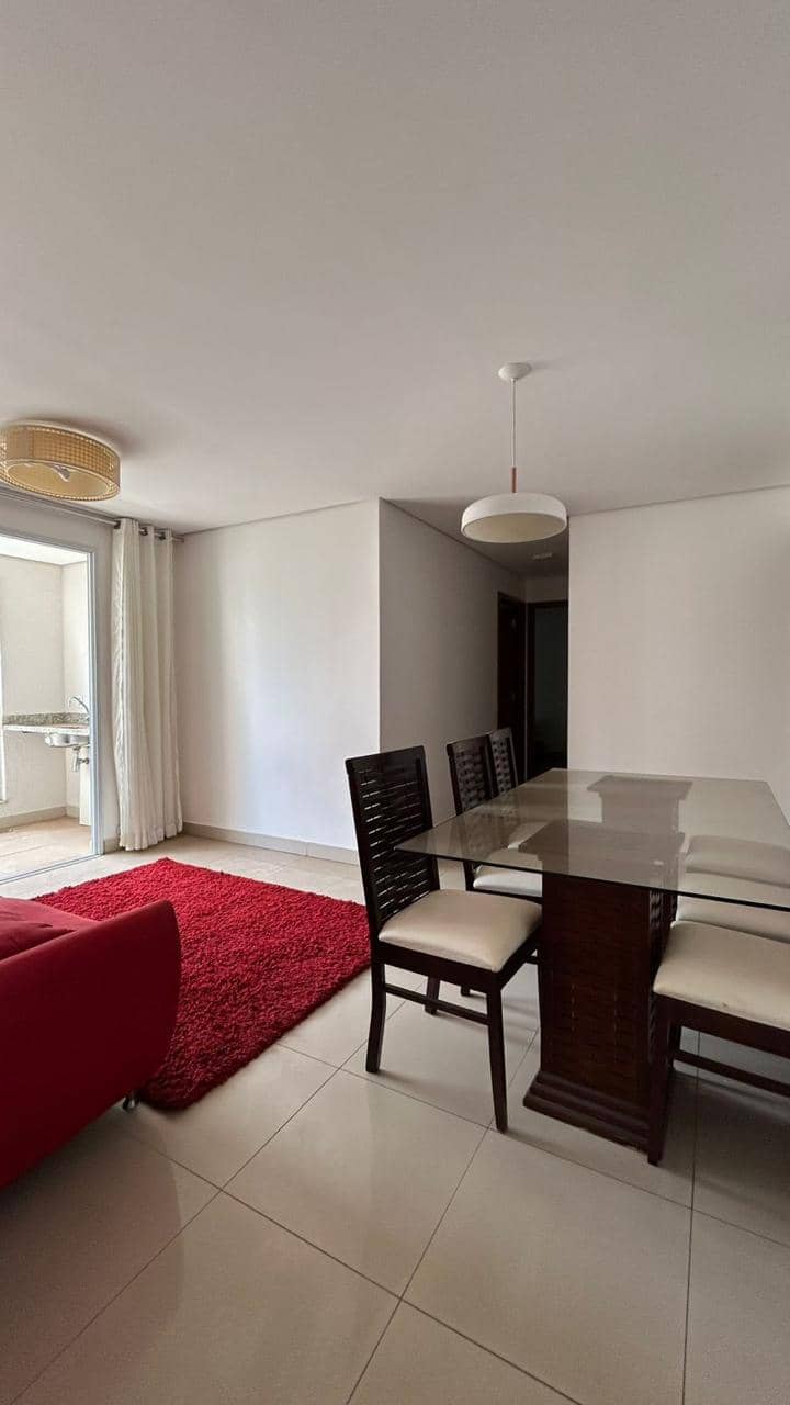 Apartamento de 2Q sendo 1 suíte montado em armários no baixo bueno