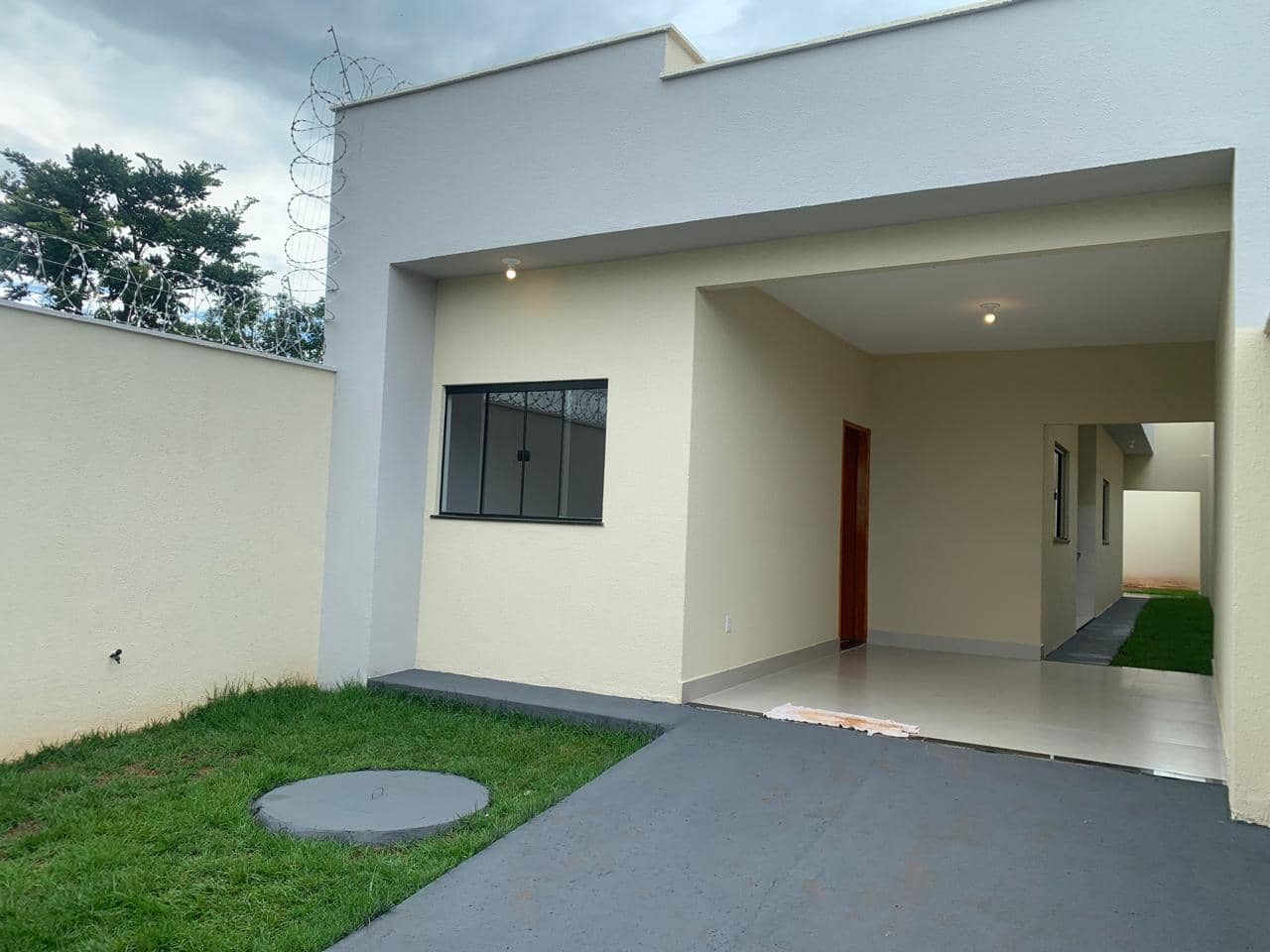 CASA 2 Quartos (1 Suíte) GARAVELO SUL 2 – HIDROLANDIA GO