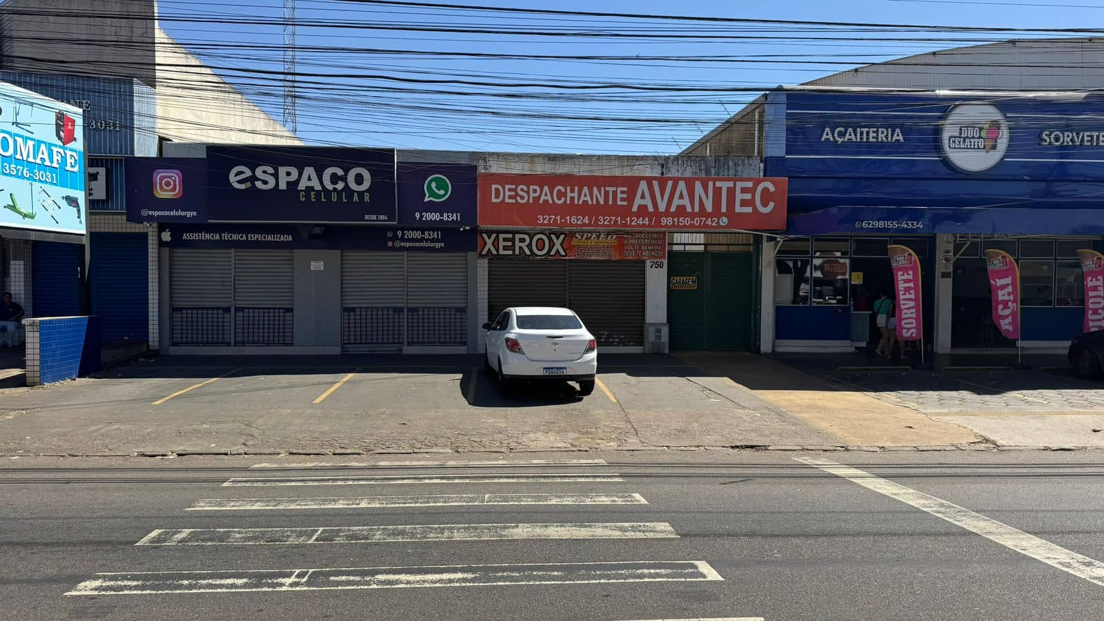 CASA RESIDENCIAL C/ SALAS ALUGUEL