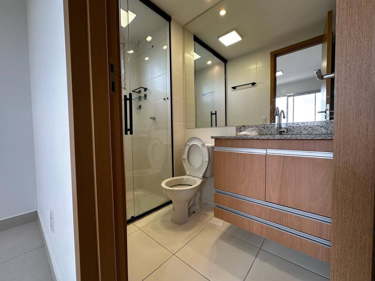 Apartamento à venda no SETOR AEROVIARIO