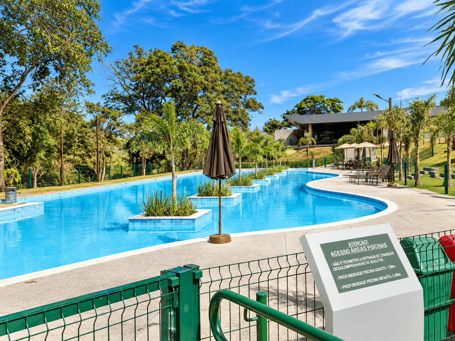 Jardins Versalhes - Polo Empresarial Goiás