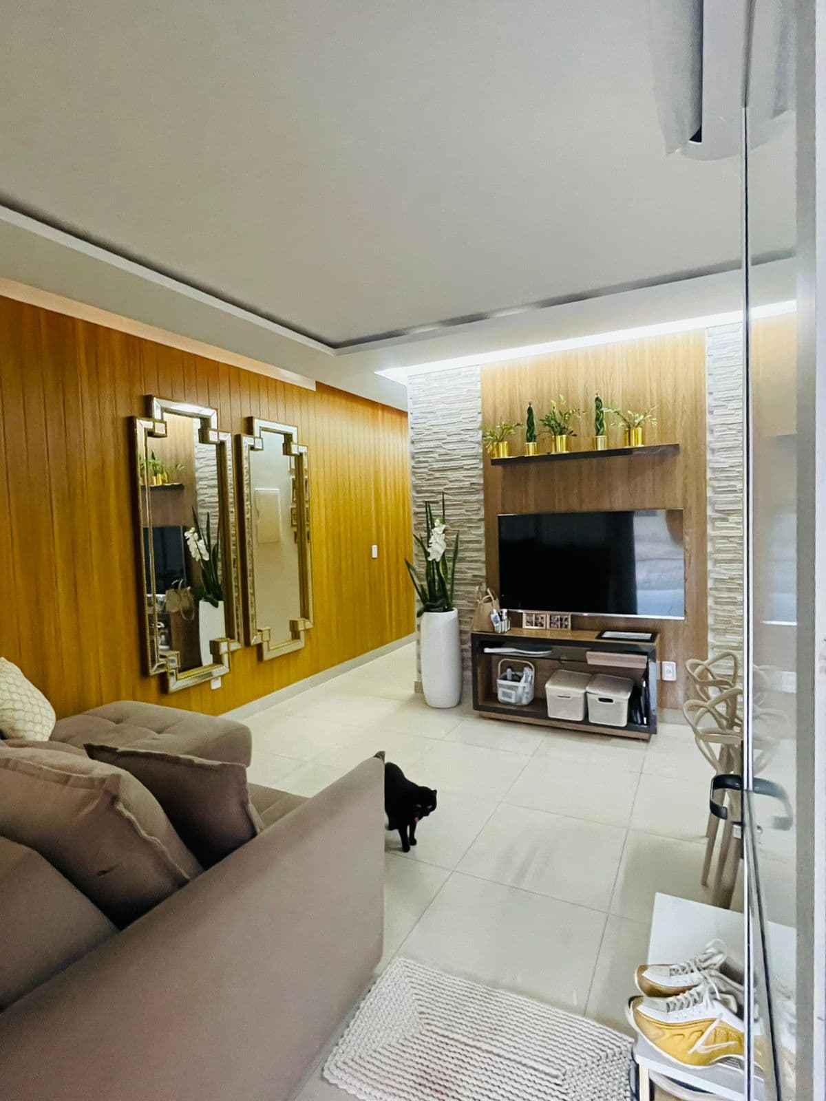 Casa em condomínio Jd. Novo Mundo