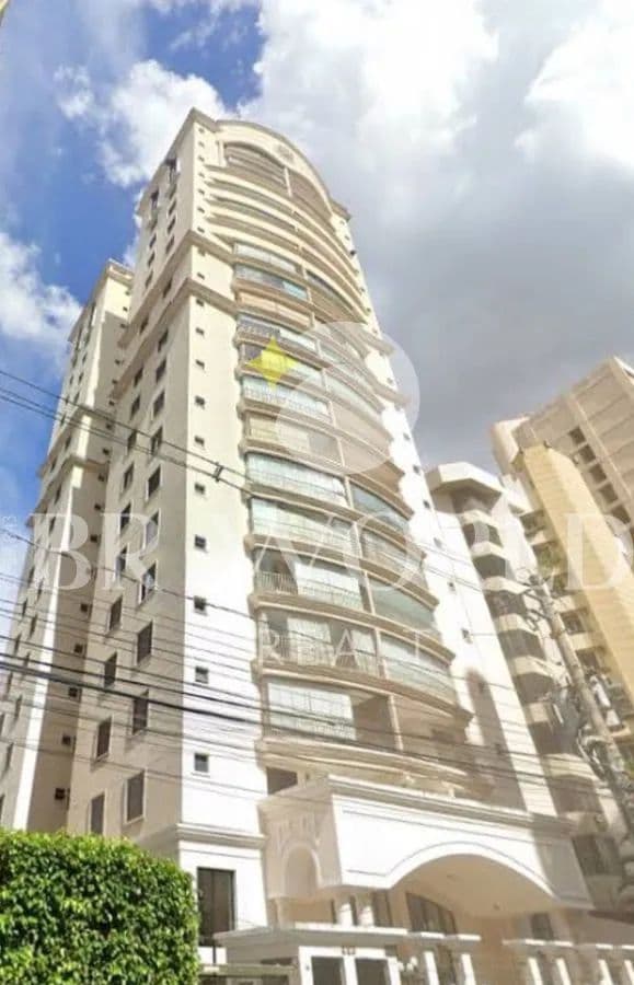 Cobertura setor oeste com 3 suítes alto padrão e área gourmet com piscina