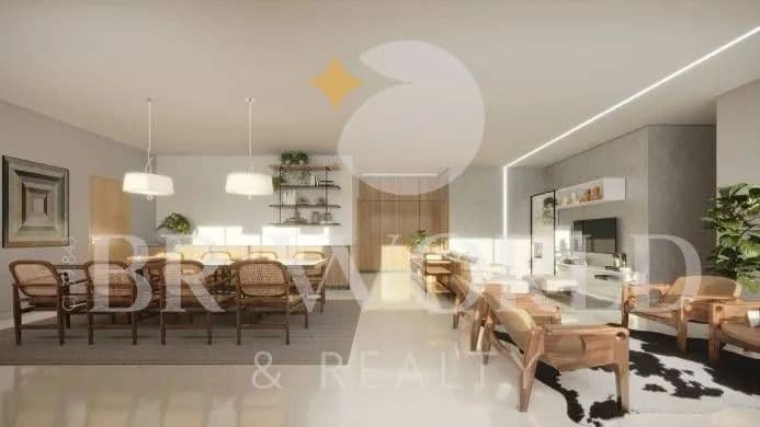 Urbani Vista Home