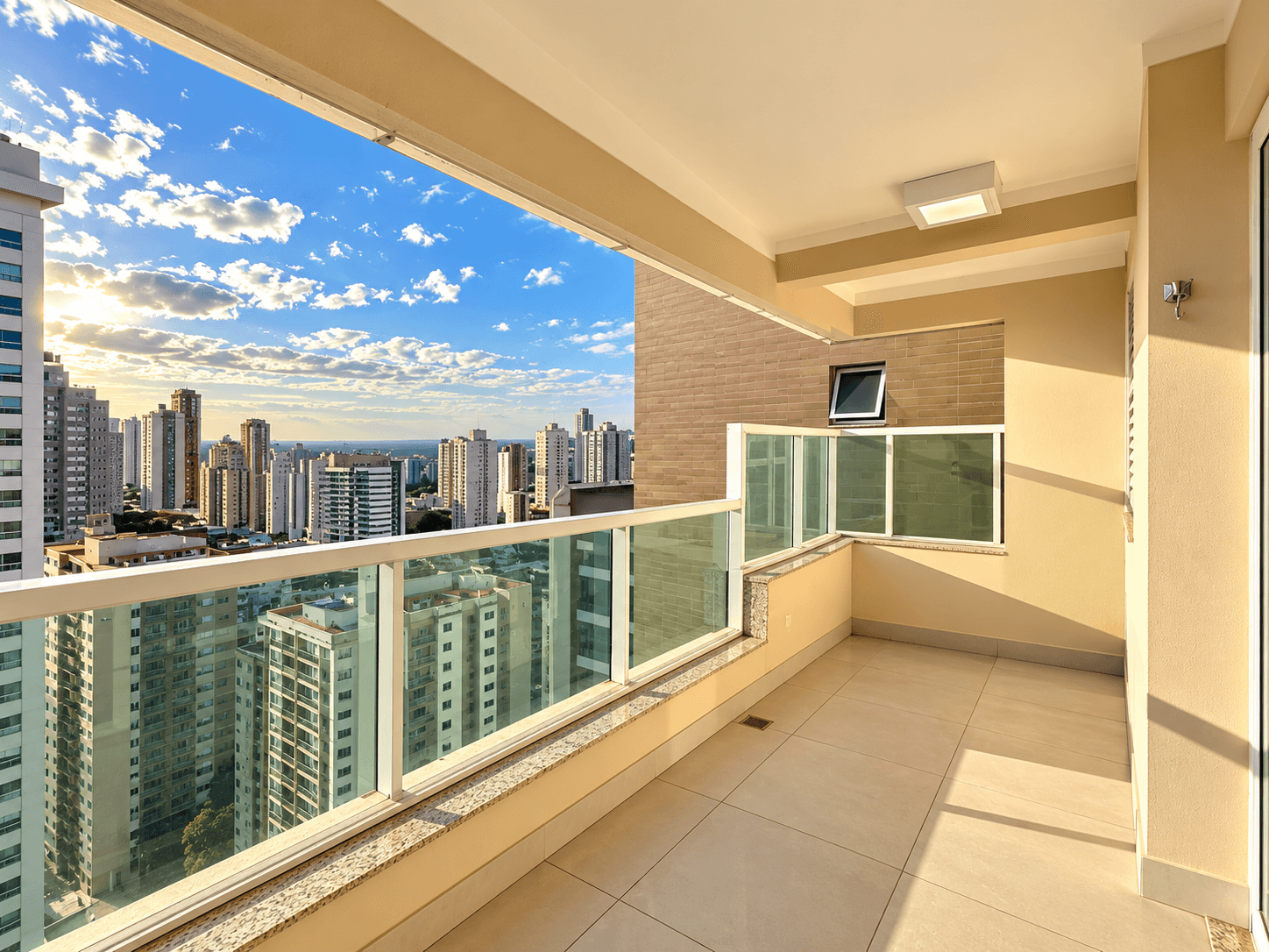 Easy Life Vaca Brava | Setor Bueno