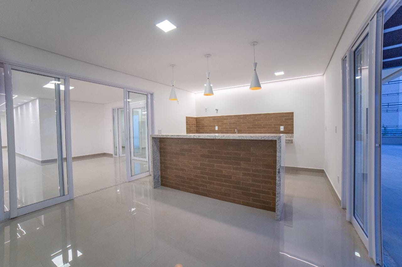 Vendo apto no Residencial Ilha de Galápos