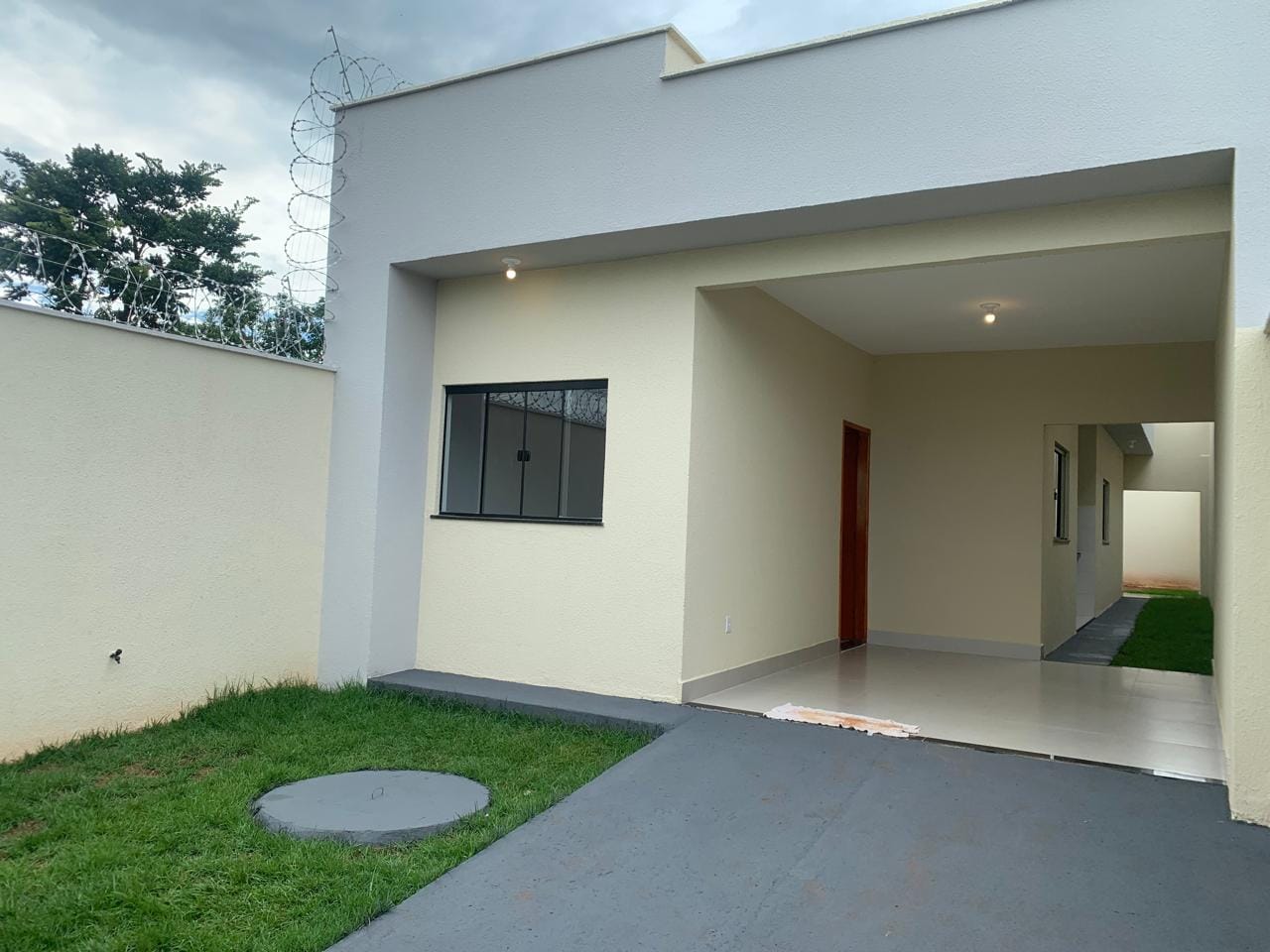 CASA 2 Quartos (1 Suíte) GARAVELO SUL 2 – HIDROLANDIA GO