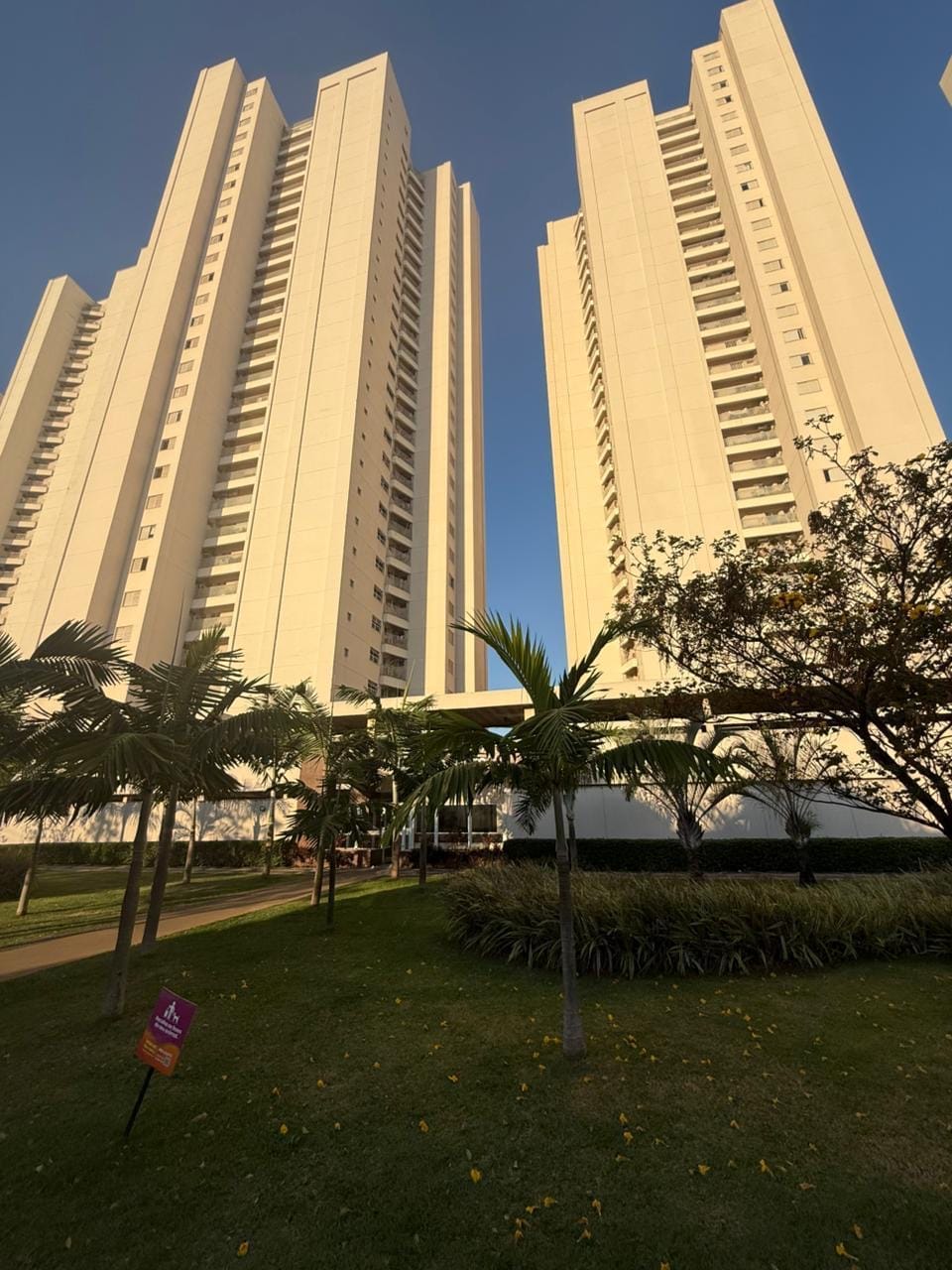 IM APARTAMENTO A VENDA VARANDAS DE IPANEMA