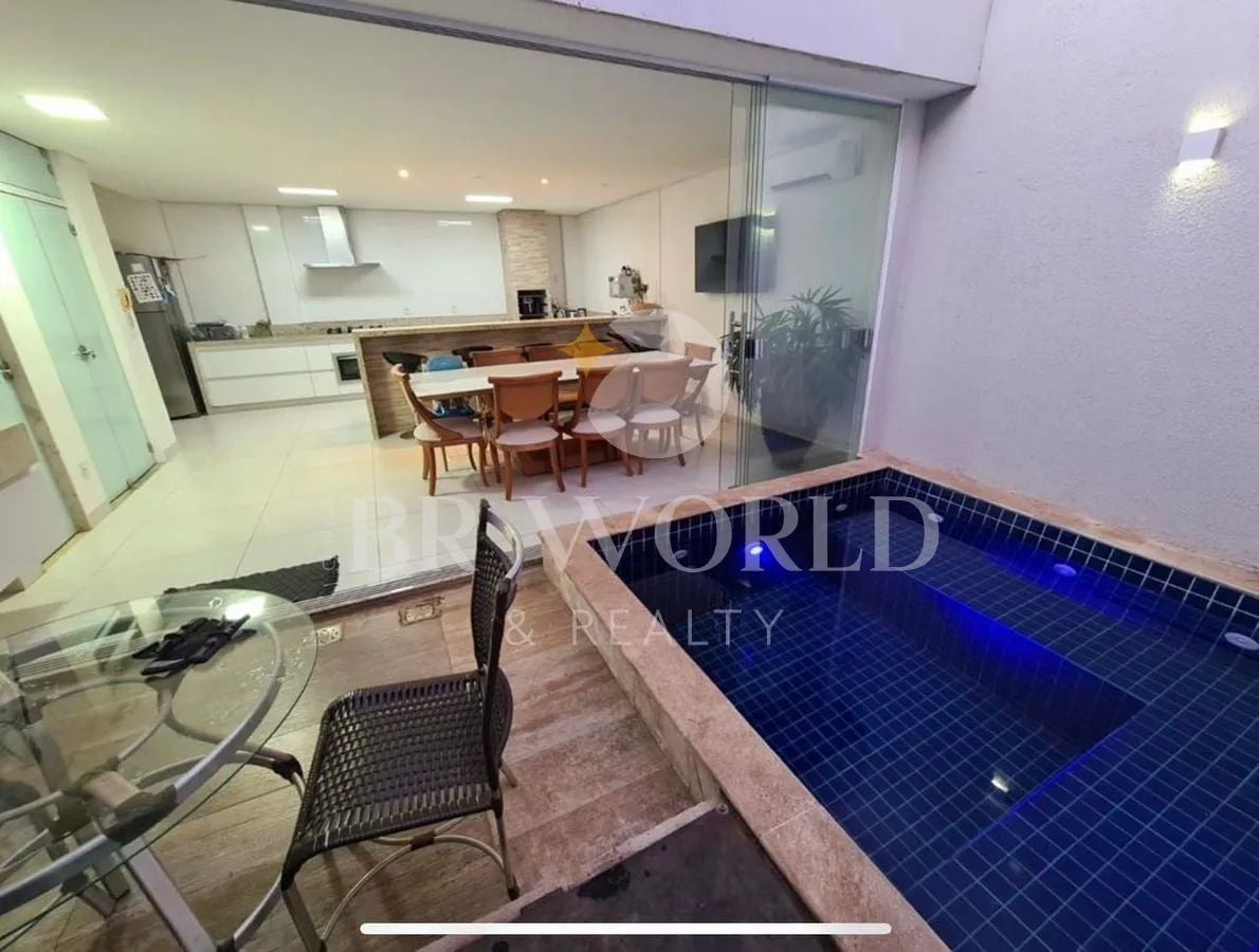 Casa de 3Q sendo 1 suíte com lazer em condomínio