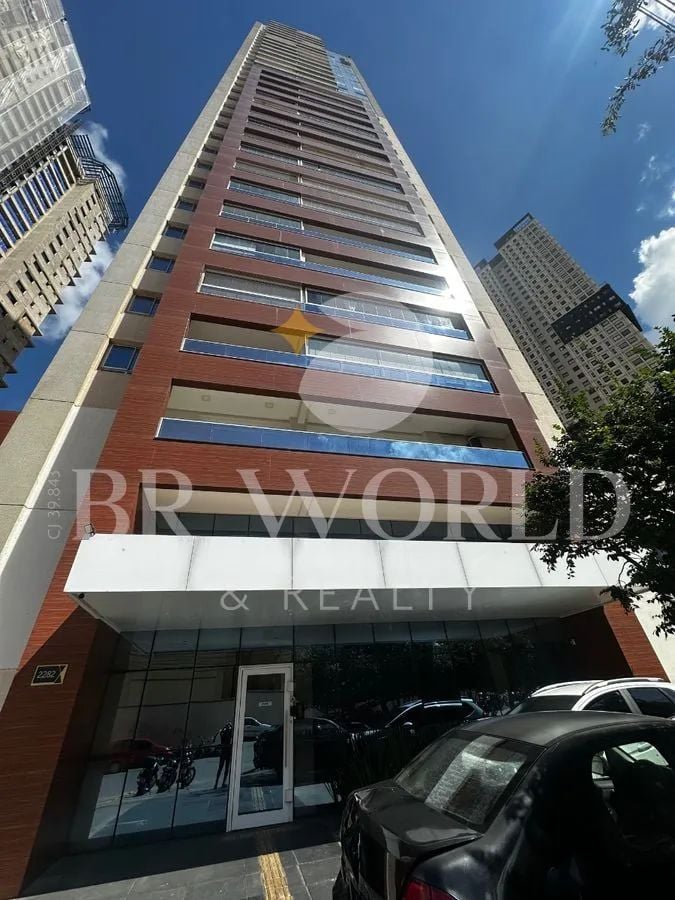 Apartamento de 2Q sendo 1 suíte com ampla sacada e mobiliado