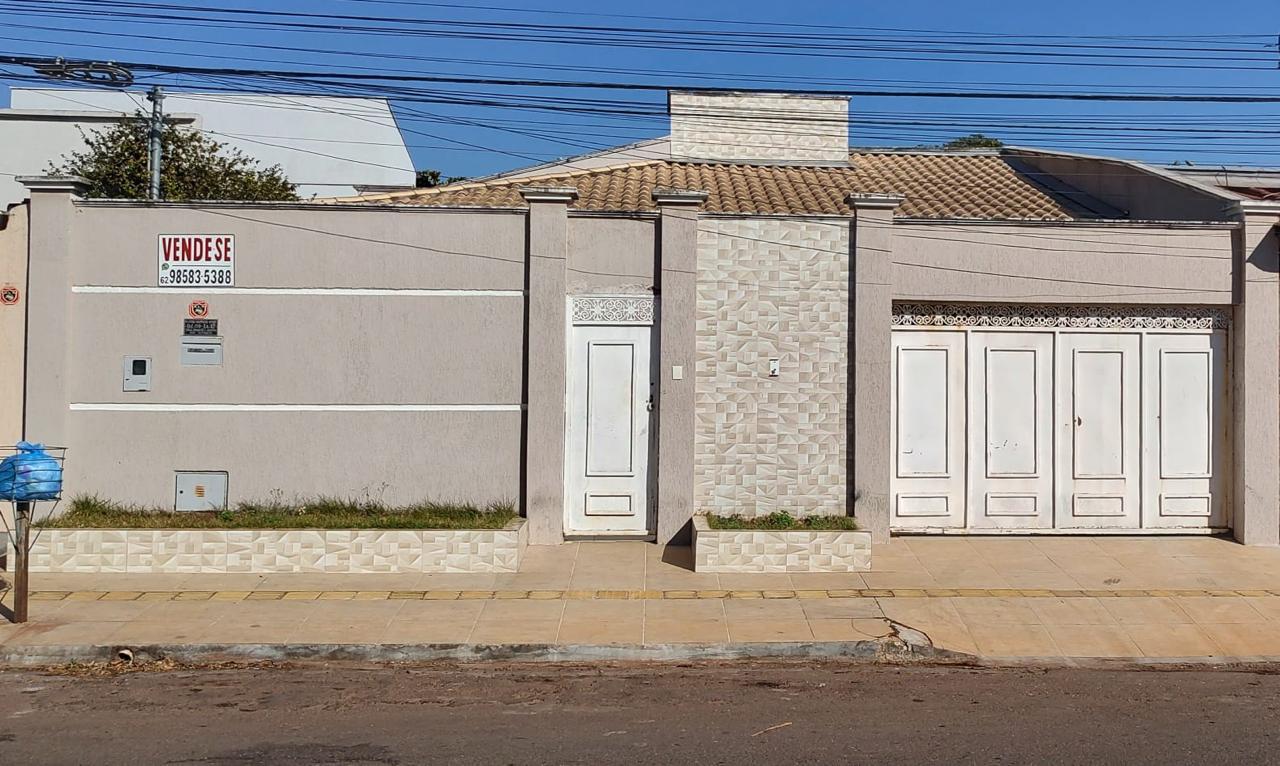 Casa 4Q - Romildo Amaral / Cidade Jardim