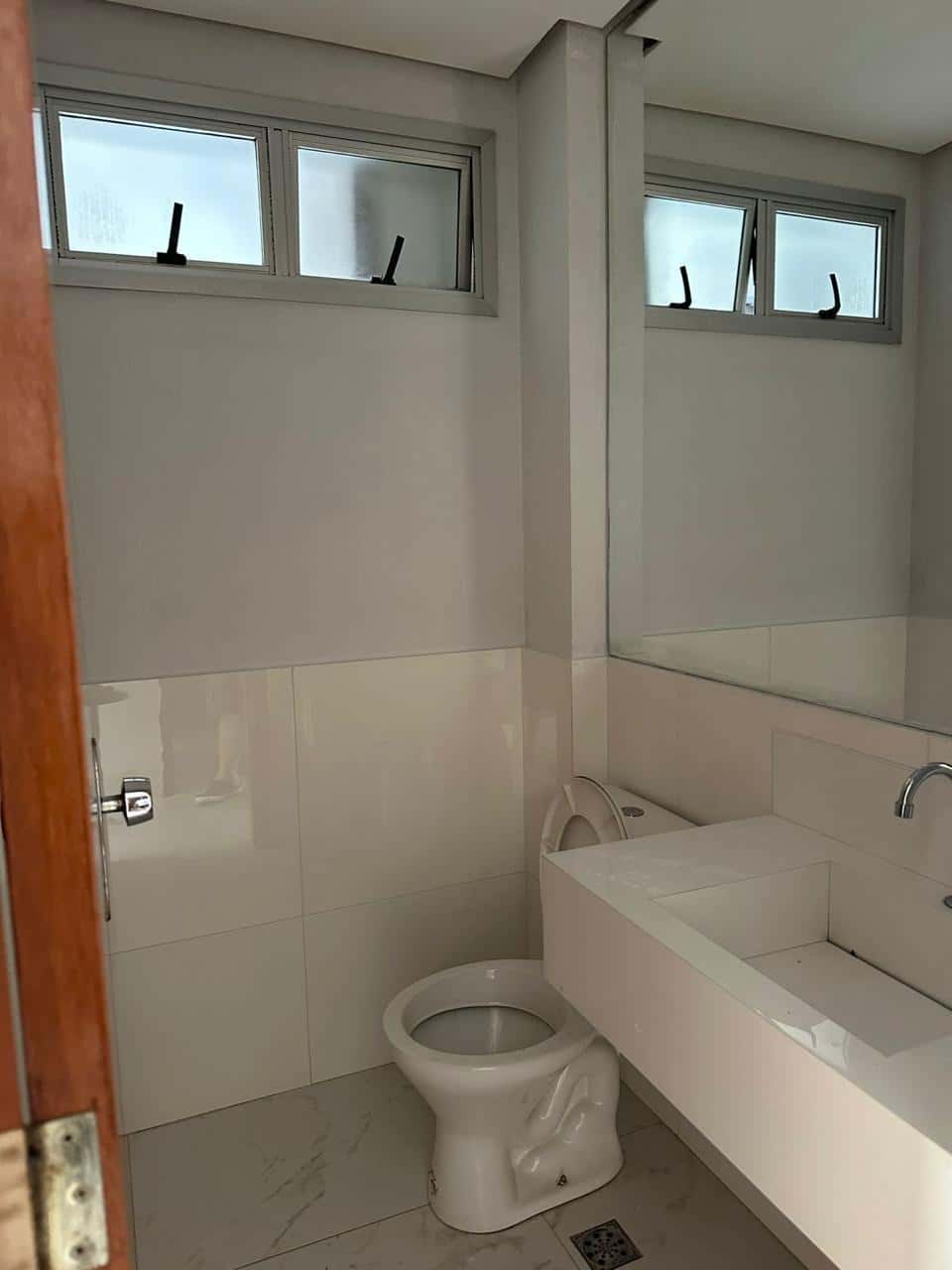 APARTAMENTO A VENDA AGUA MARINHA