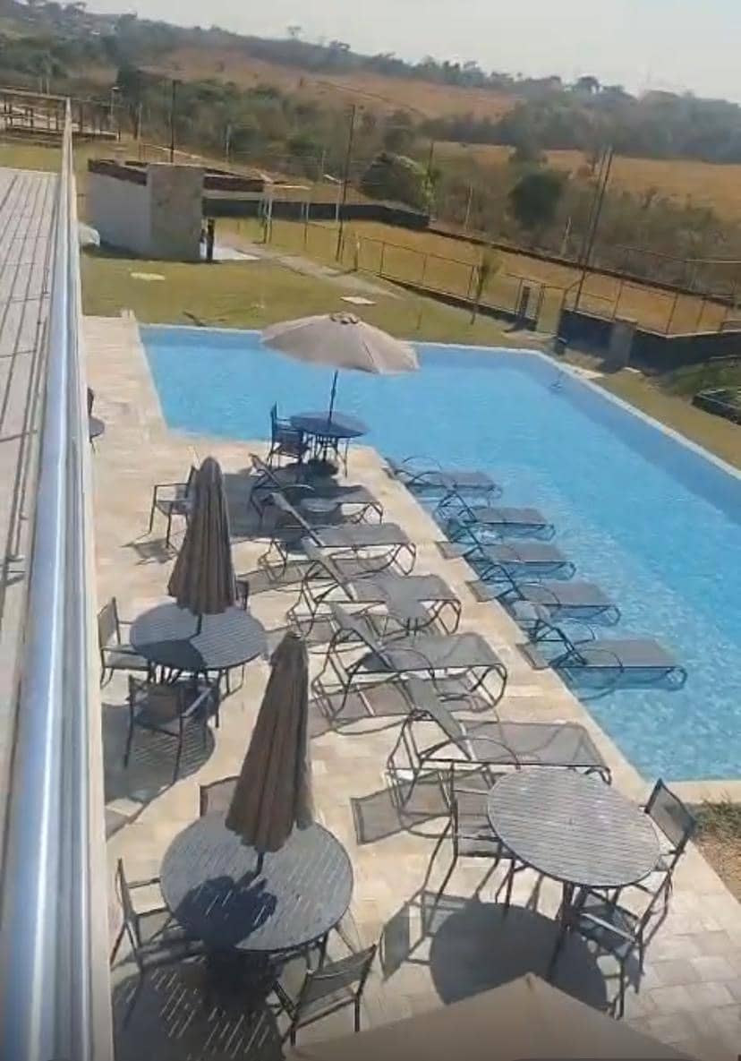 Vinhas Flamboyant excelente lote.