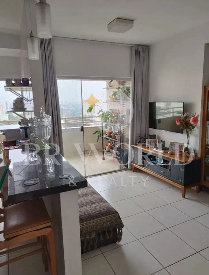 Apartamento de 2Q sendo 1 suíte, andar alto com vista livre e lazer completo