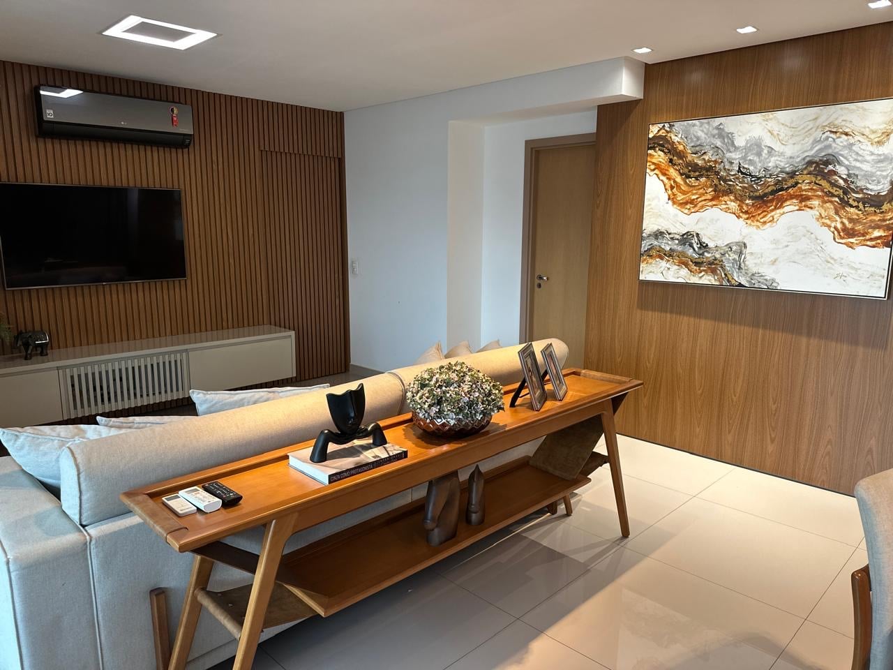 Apartamento 3 Suítes Mobiliado e Decorado