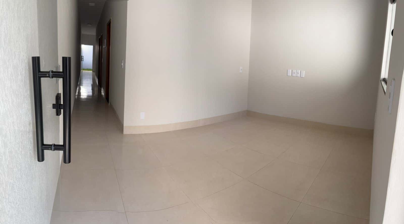 CASA - 2 QUARTOS C/SUITE RESIDENCIAL ITAIPU - GOIANIA