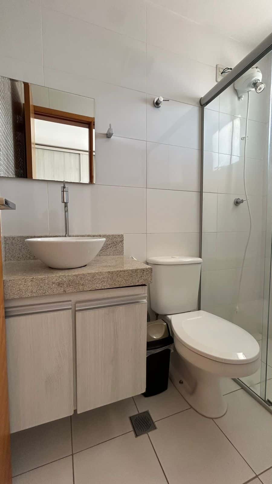 Flat rico em armários | Alto da Glória